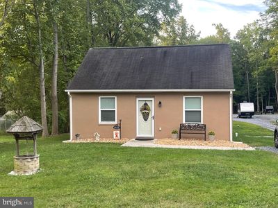 1857 Cedar Dr