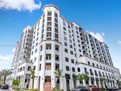 301 Altara Ave APT 734