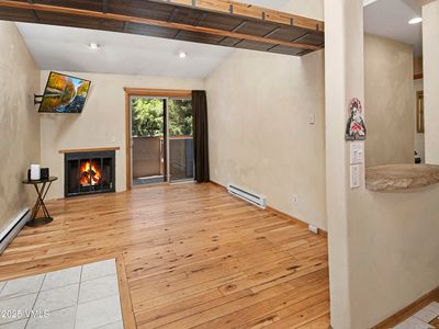 1050 W Beaver Creek Blvd APT 201