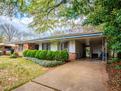 719 Camilla Dr