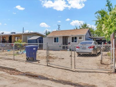 665,663 S Market Road