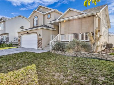 3690 S Olivenhain Ct