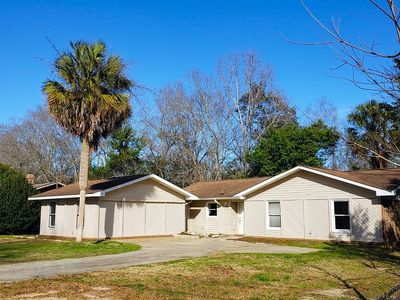 1213 Avondale Dr