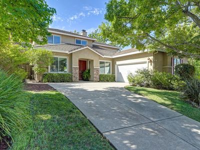 897 Palmer Cir