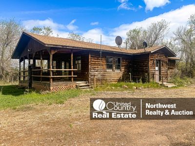 206 River Dr