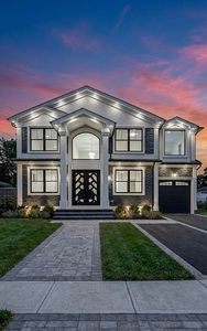145 Bethpage Rd