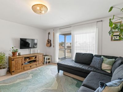 945 Commercial Street Unit 2B