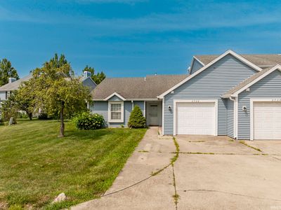 3706 N Lakeside Dr