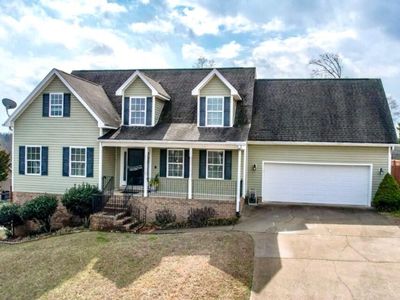 264 Brook Hollow Dr SE