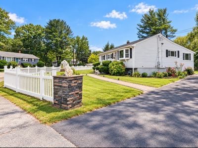 26 Michael Rd
