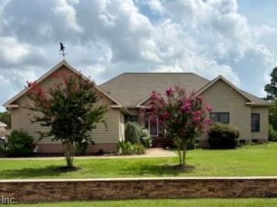 115 Holden Ln