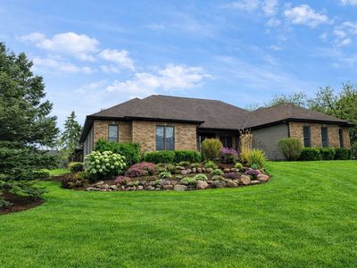 Property at 24963 N Abbey Glenn Dr, Lake Zurich, IL