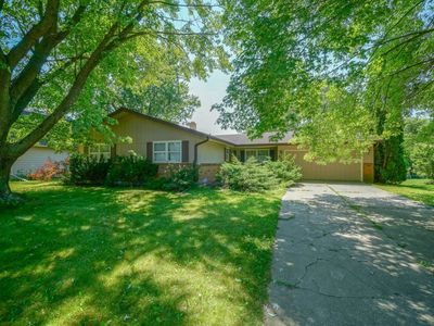210 Drake Ave
