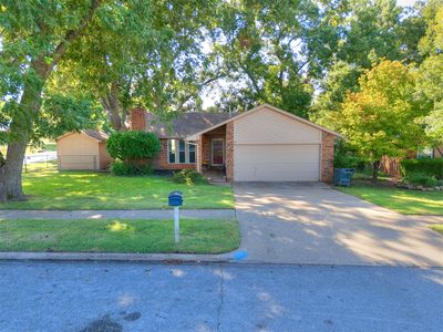 204 W Seward Ave