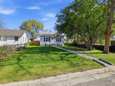 616 9th Ave N