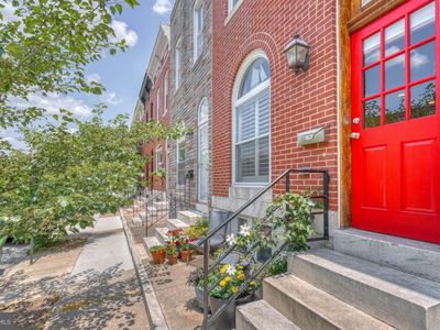 135 S East Ave