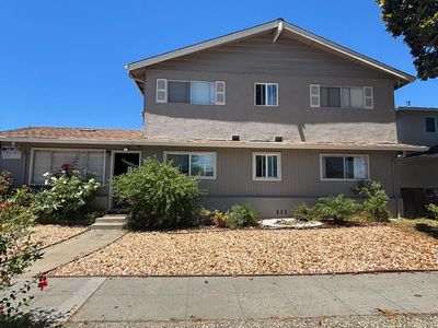 851 Leigh Ave
