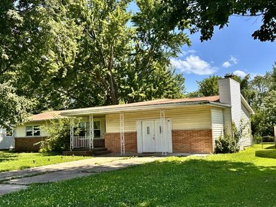 2303 Mimosa Dr