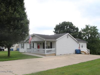 1037 David Dr