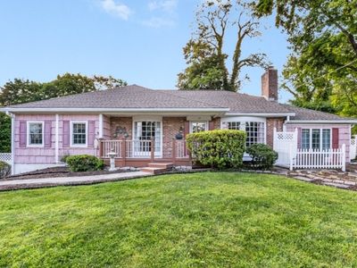52 Olcott Ave