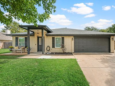 Property at 705 Western Trl, Keller, TX