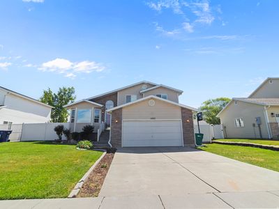 4866 S 3975 W