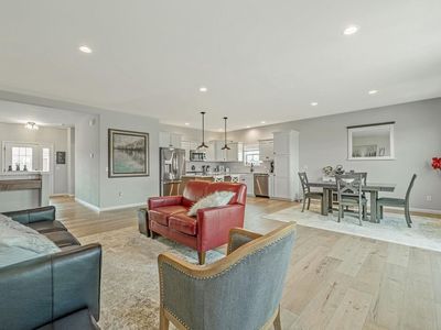 2006 AUTUMN LAKE Parkway