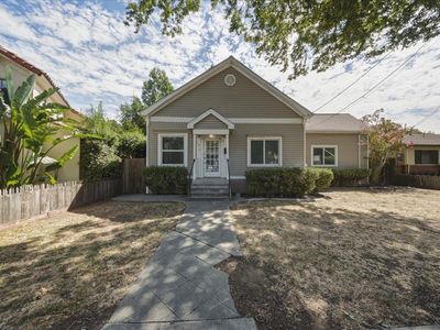 Property at 107 1st St, Woodland, CA