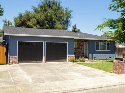30 Willow Glen Ave