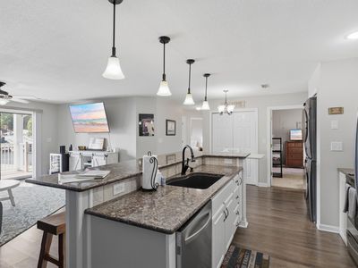 831 Winn Rd #15-H