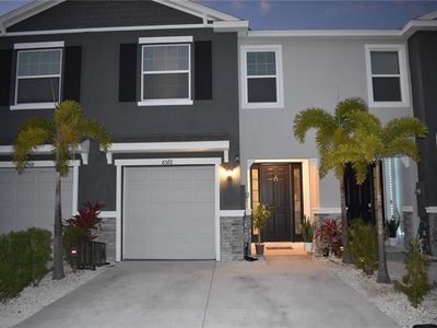 6572 Serenity Fall Ln