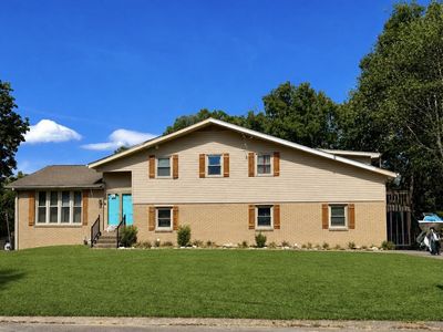 2600 Timberland Dr