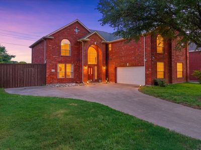 1013 Larkspur Dr