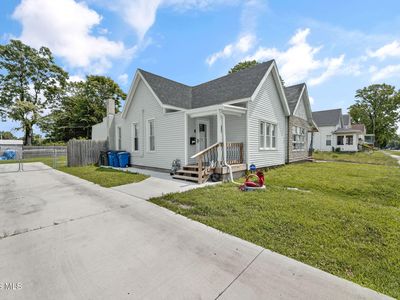 547 Church St