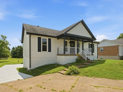 Property at 521 Spring Garden Ct, Antioch, TN