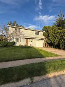 3628 Davison Ave