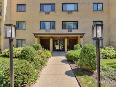 6630 S Brainard Ave APT 203