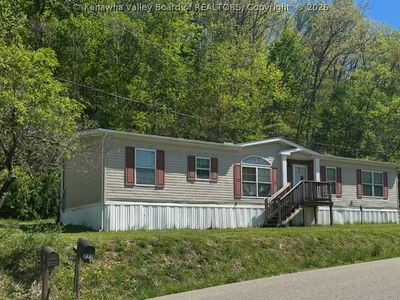 Property at 777/715 Heizer Creek Rd, Poca, WV