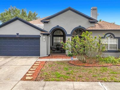 11607 Grove Arcade Dr