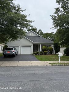 32 Silverspring Drive