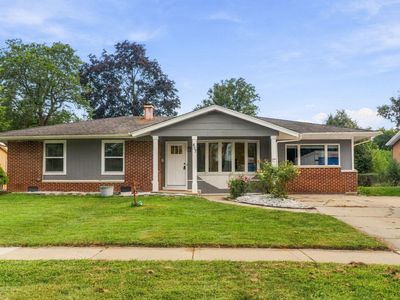457 Lilac Ln