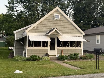 121 Cherry St