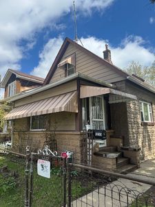 1233 Park Ave