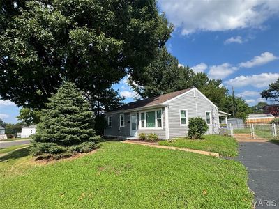 3148 Saint David Ln