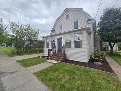 105 Alden St