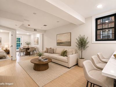 104 Glenwood Ave Room 4