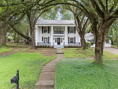 604 Sylvan Dr