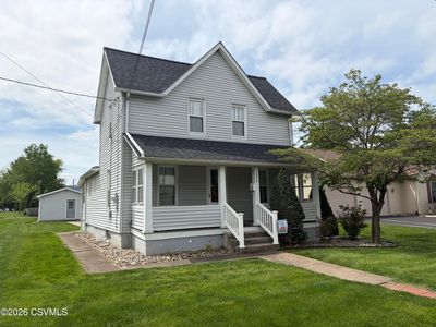 1332 2nd Ave