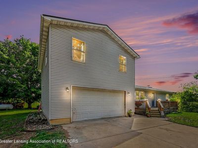 5185 Young Rd