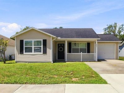 863 WISTERIA PLACE